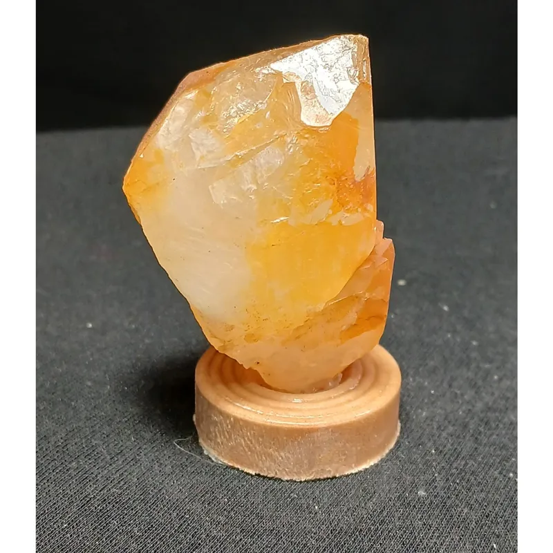 کوارتز هماتوئیدی کد44_ابعاد6×3سانت