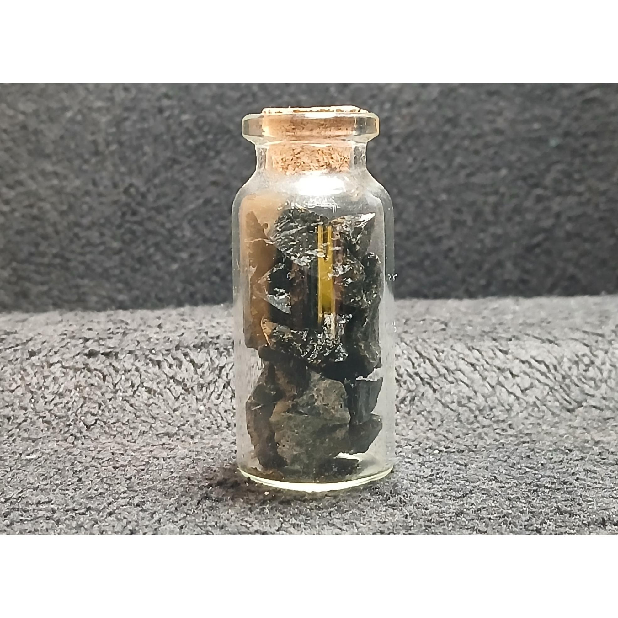پک ابسیدین مشکی خاص کلکسیونی