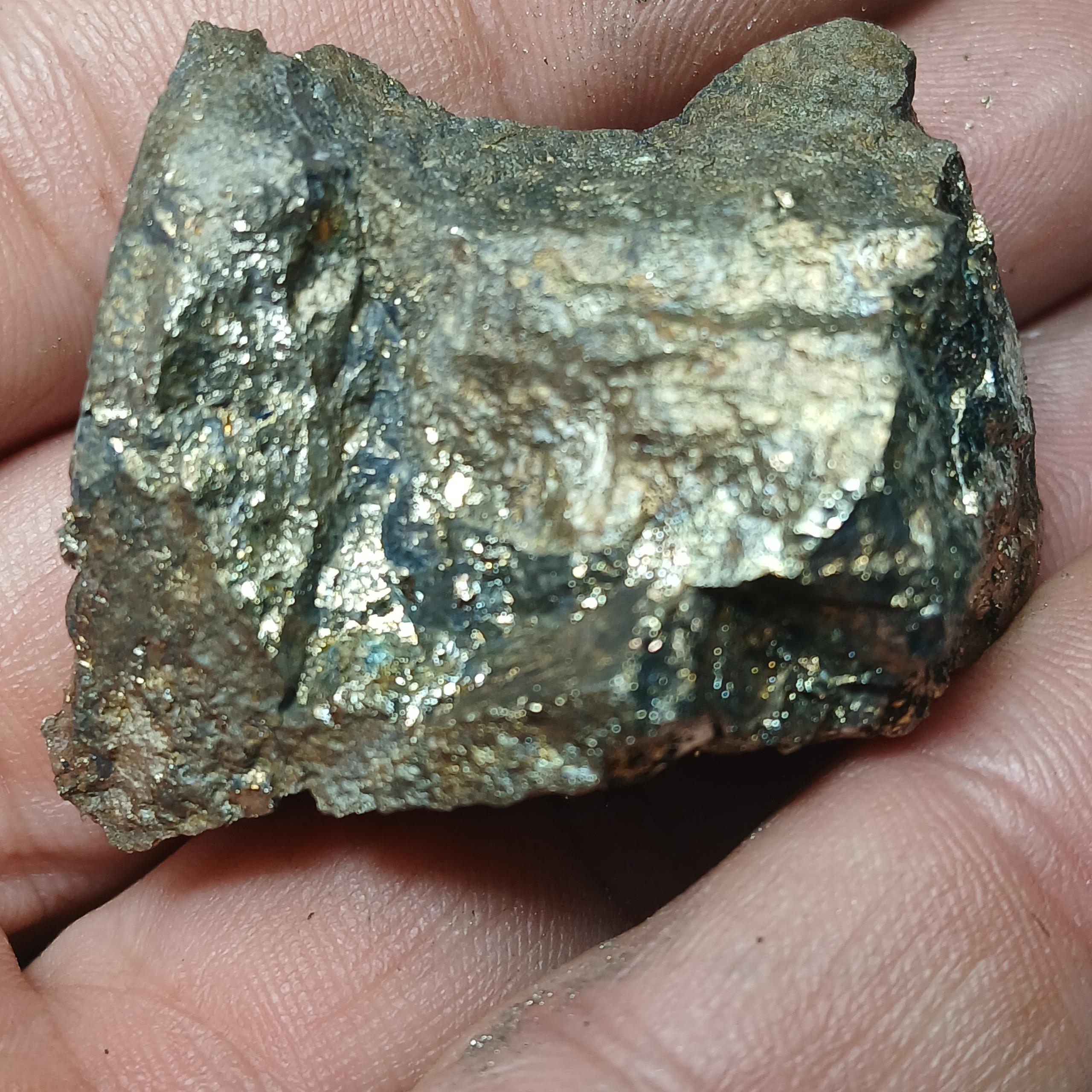 پیریت طلایی کد61_ ابعاد4×3سانت