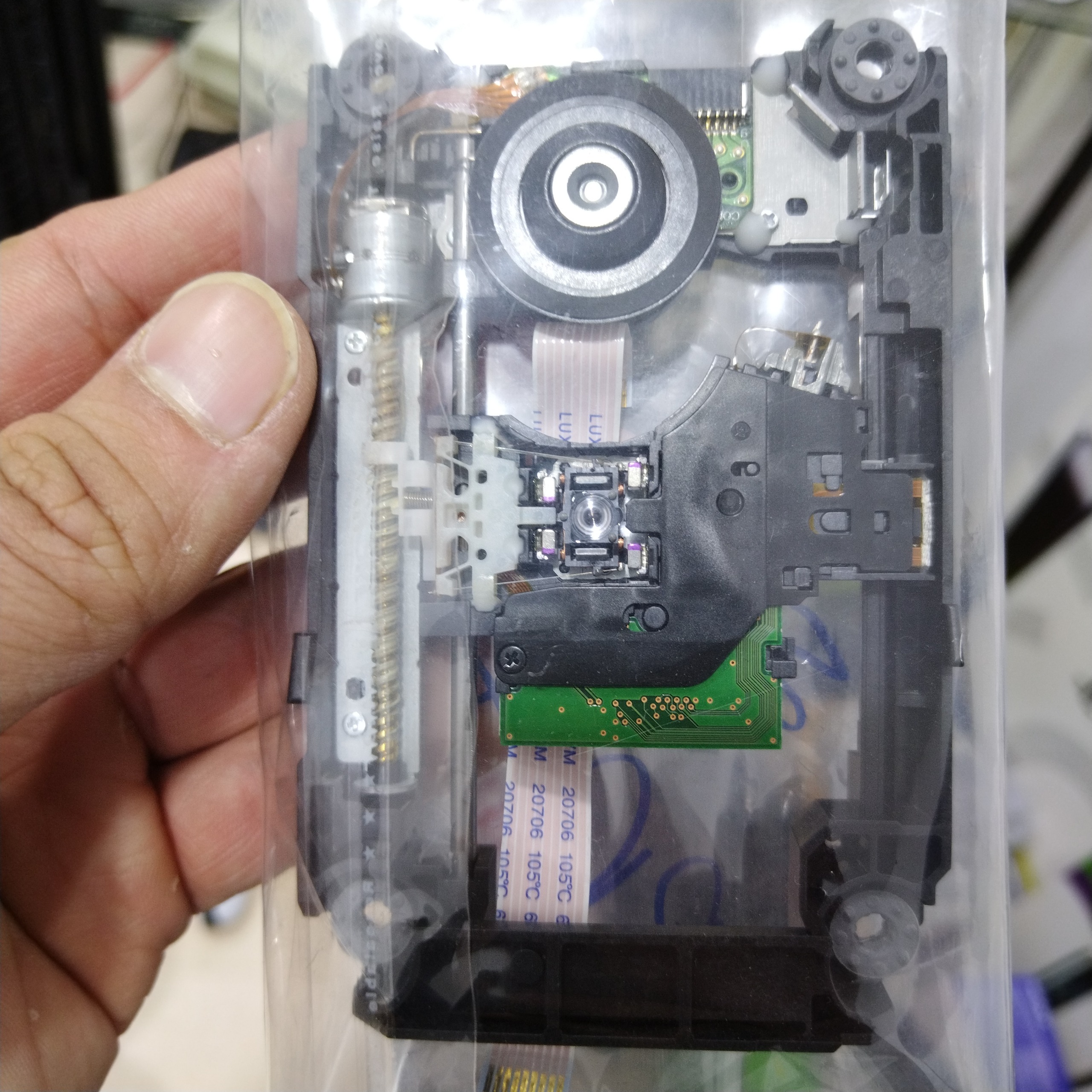 لنز و اپتیک کامل پلی استیشن 4 اسلیم