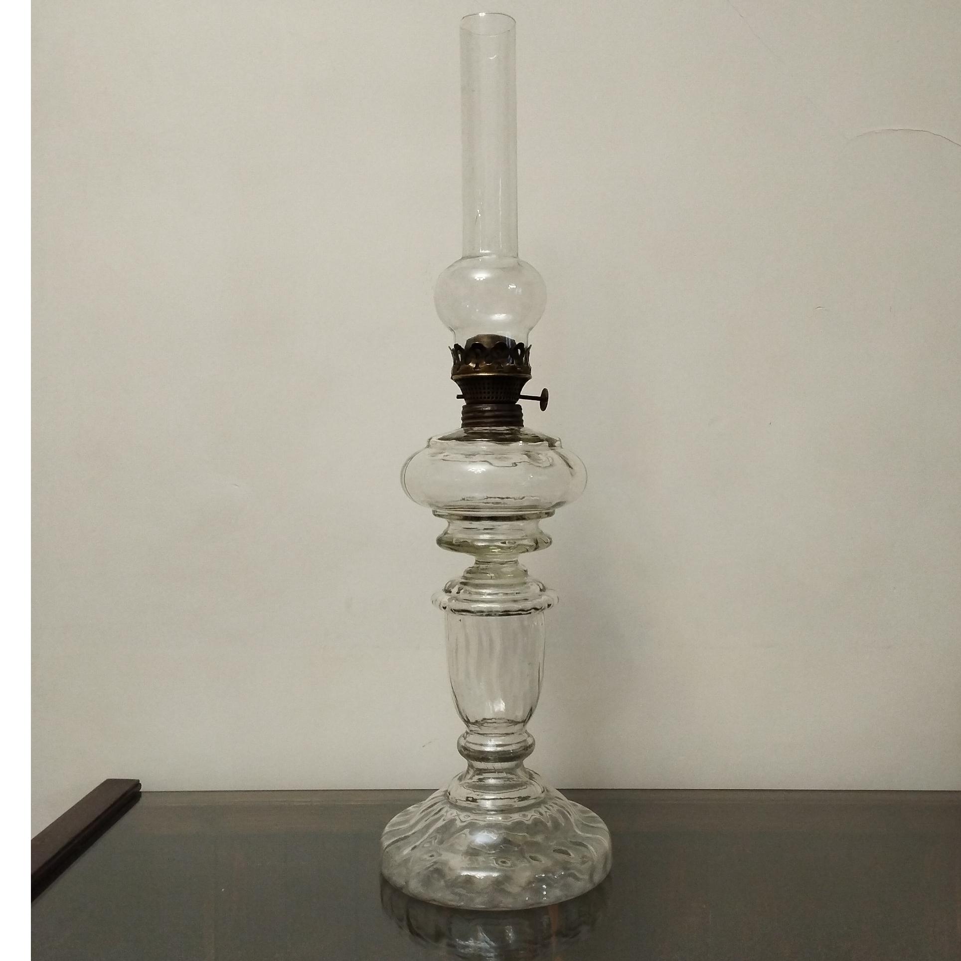 چراغ گردسوز قدیمی