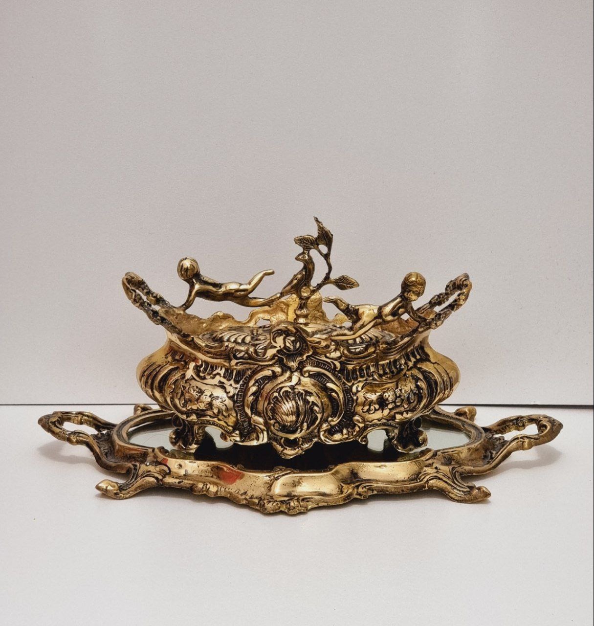 جاردین شکلاتخوری برنزی