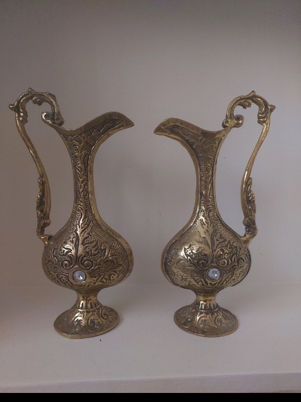 یک جفت پارچ دکوری برنزی