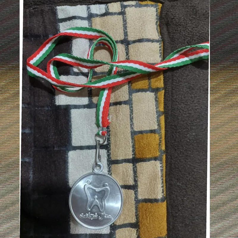 مدال شجاعت رنگنقره