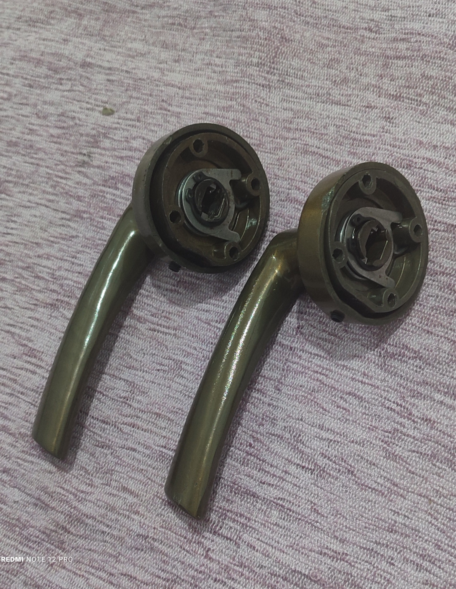  دستگیره درب ضد سرقت زیتونی