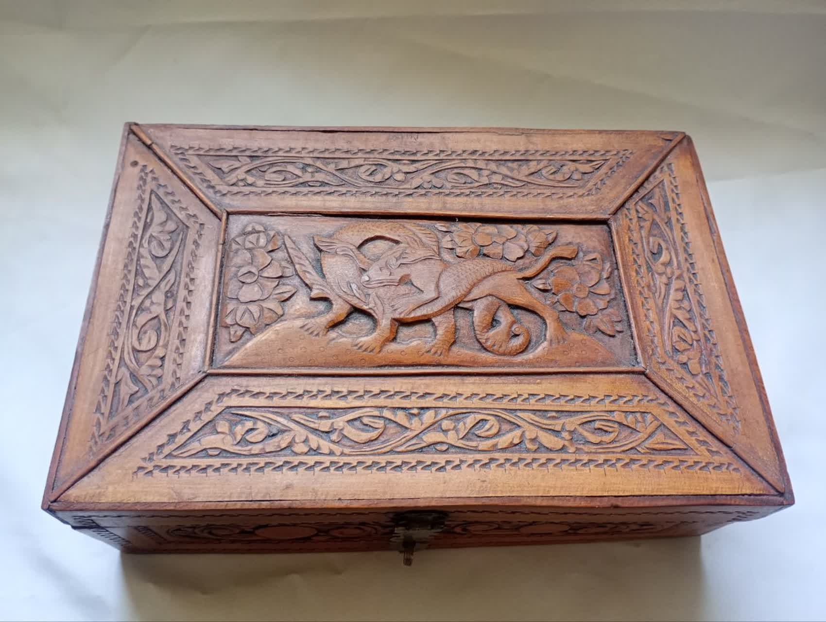 صندوقچه منبت آباده قدیمی