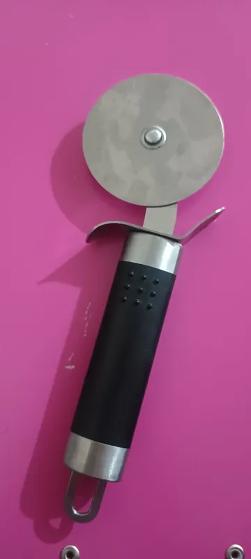 پیتزا بر استیل