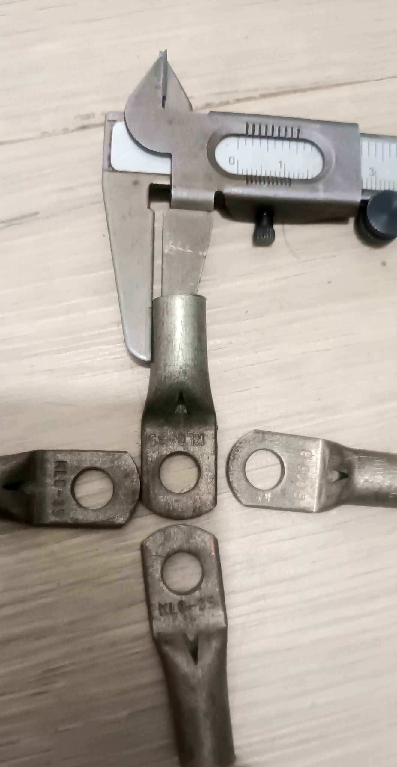 کابلشو ضخیم وپایه بلند KL35-8