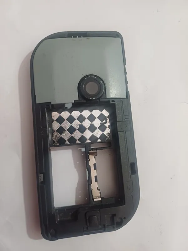 شاسی استوک نوکیا 7610