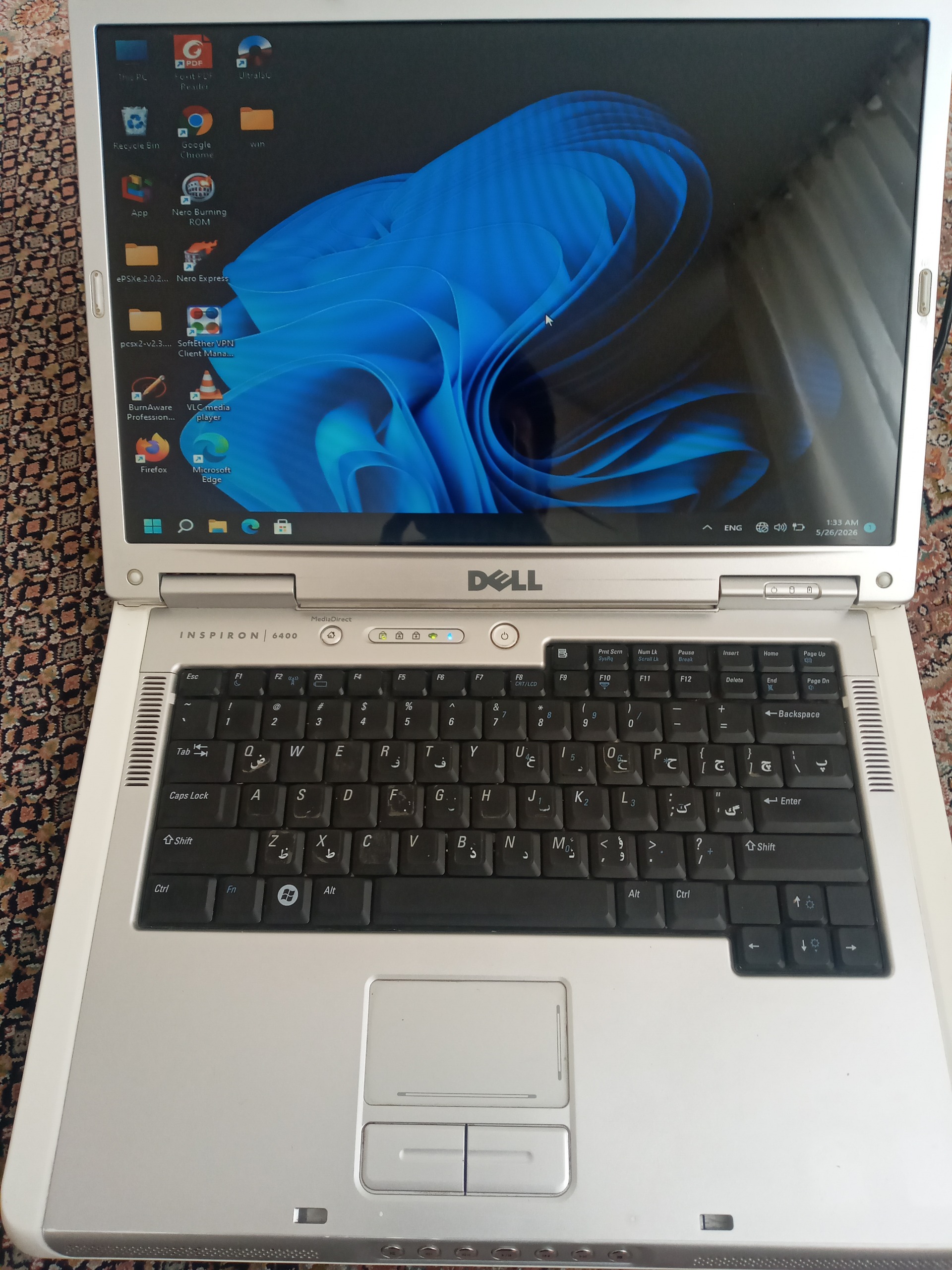 لپ تاپ دل inspiron 6400 تمیز و استثنایی