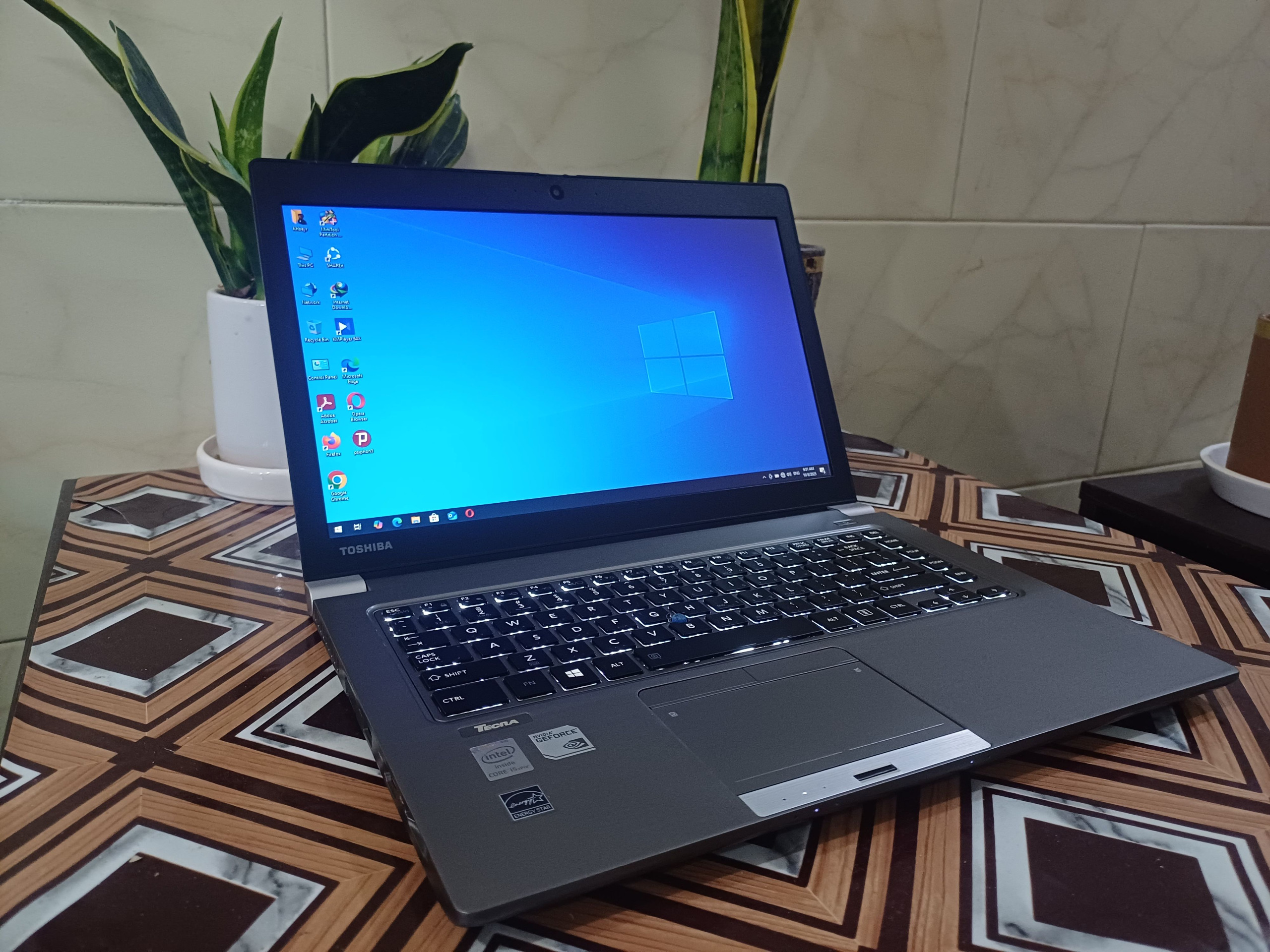 لپ تاپ توشیبا TOSHIBA Z40A