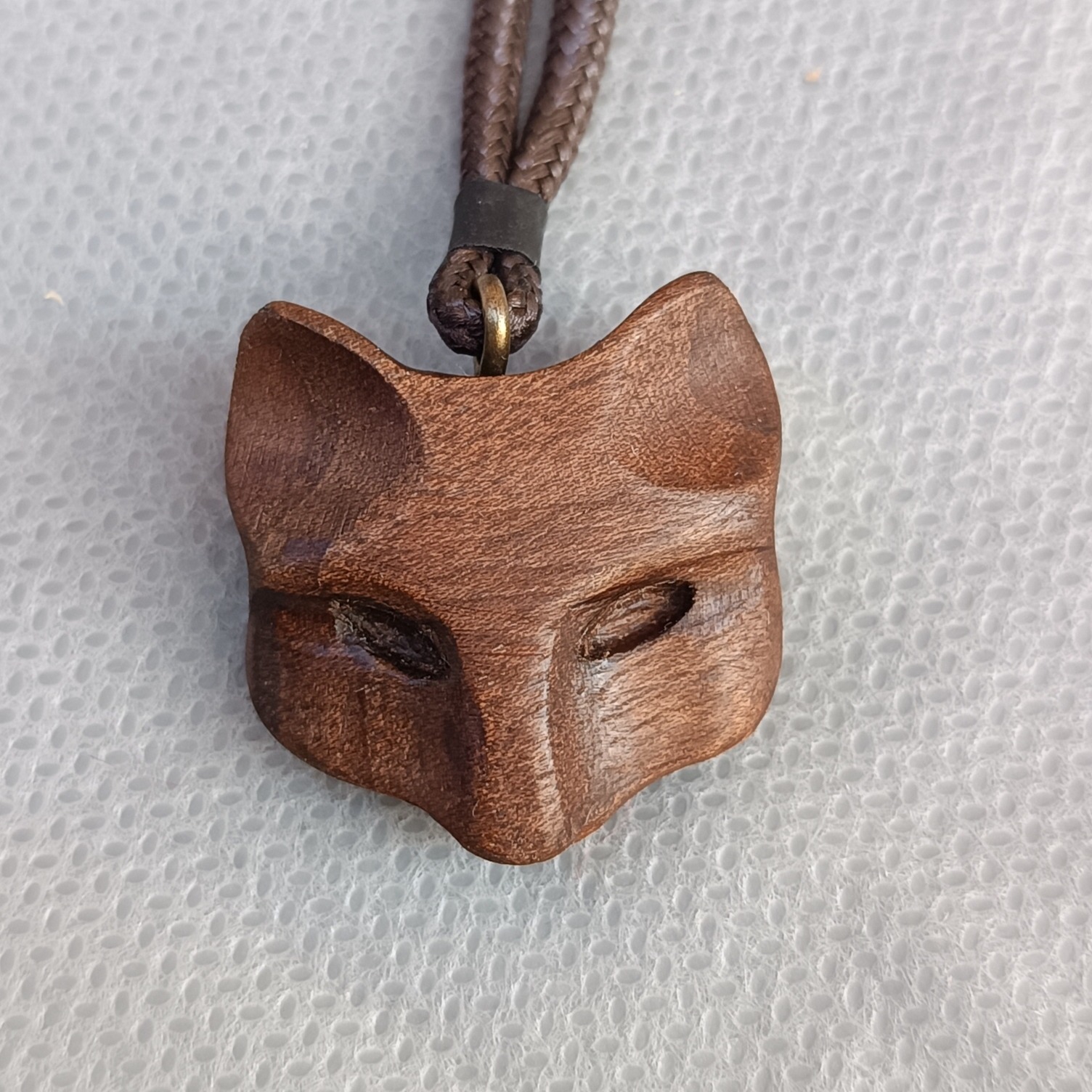 گردن آویز چوبی گربه