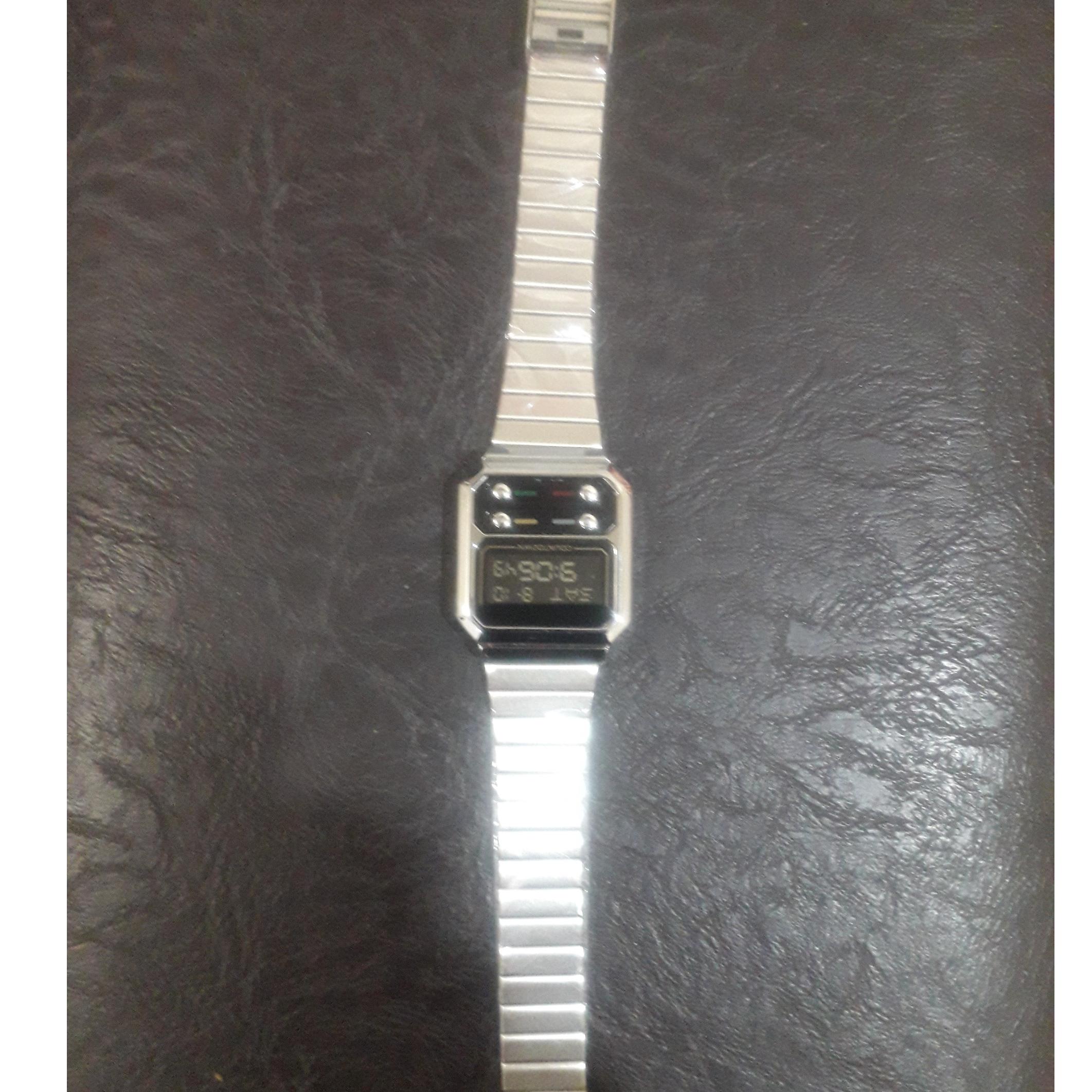 ساعت مچی دیجیتال اسکمی 4دکمه درصفحه