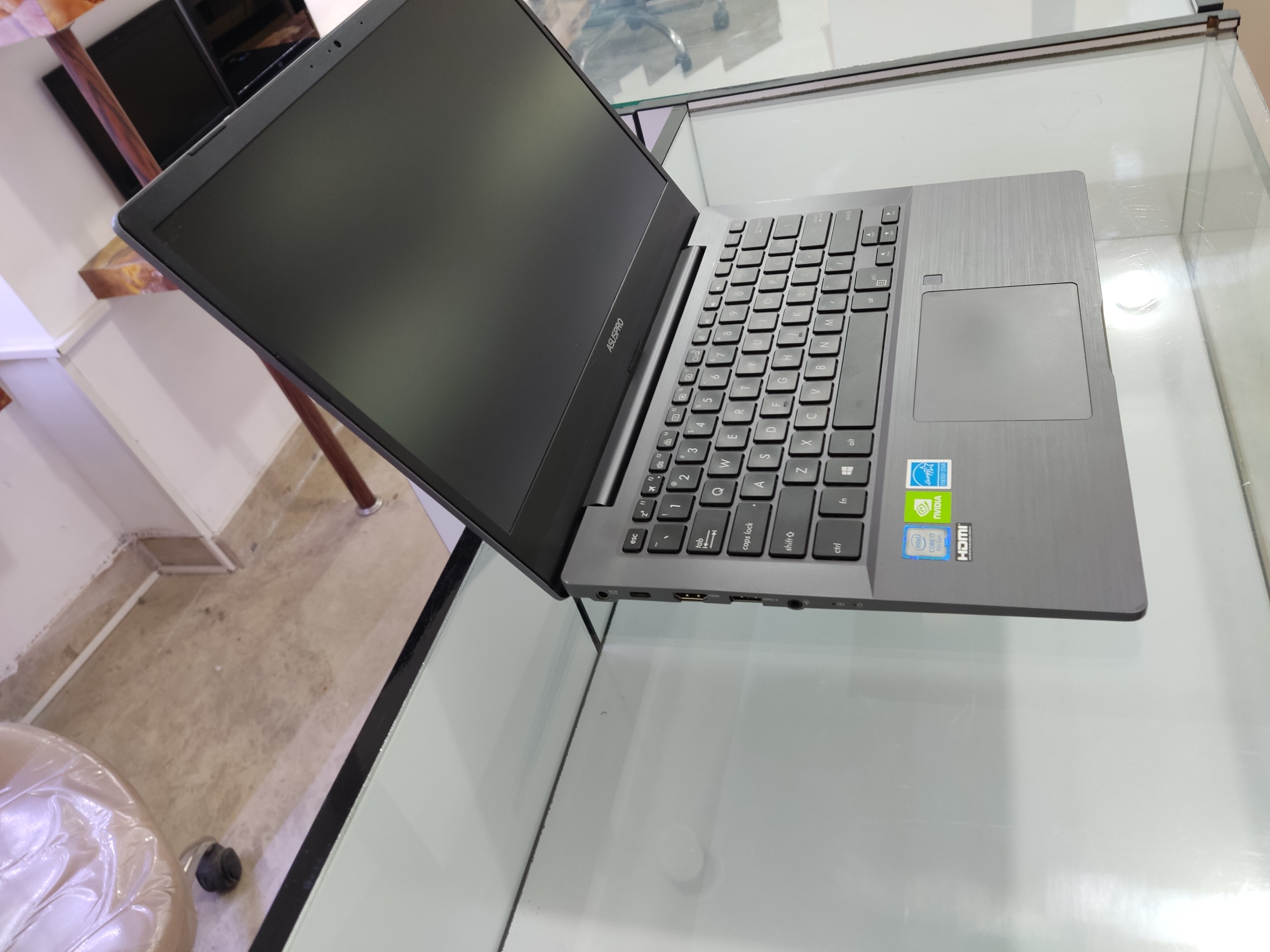 Asus pro P544F