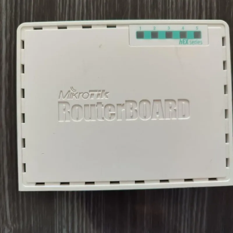 روتر میکروتیک مدل RB 750-R2 HEX Lite