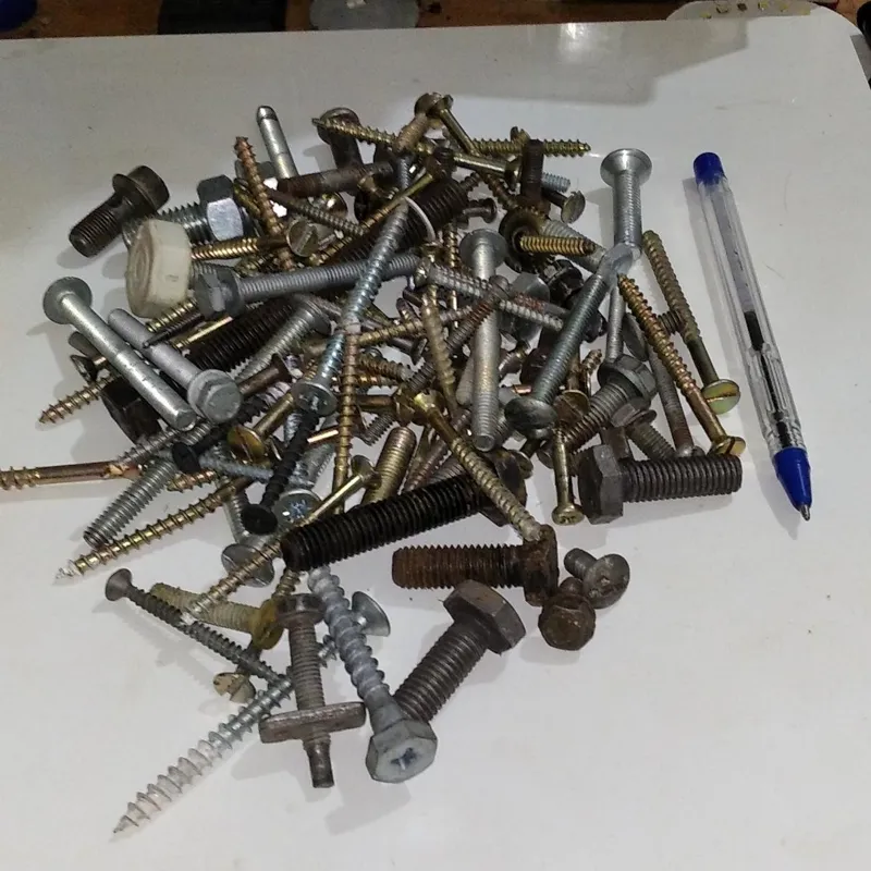 900 گرم پیچ مختلف