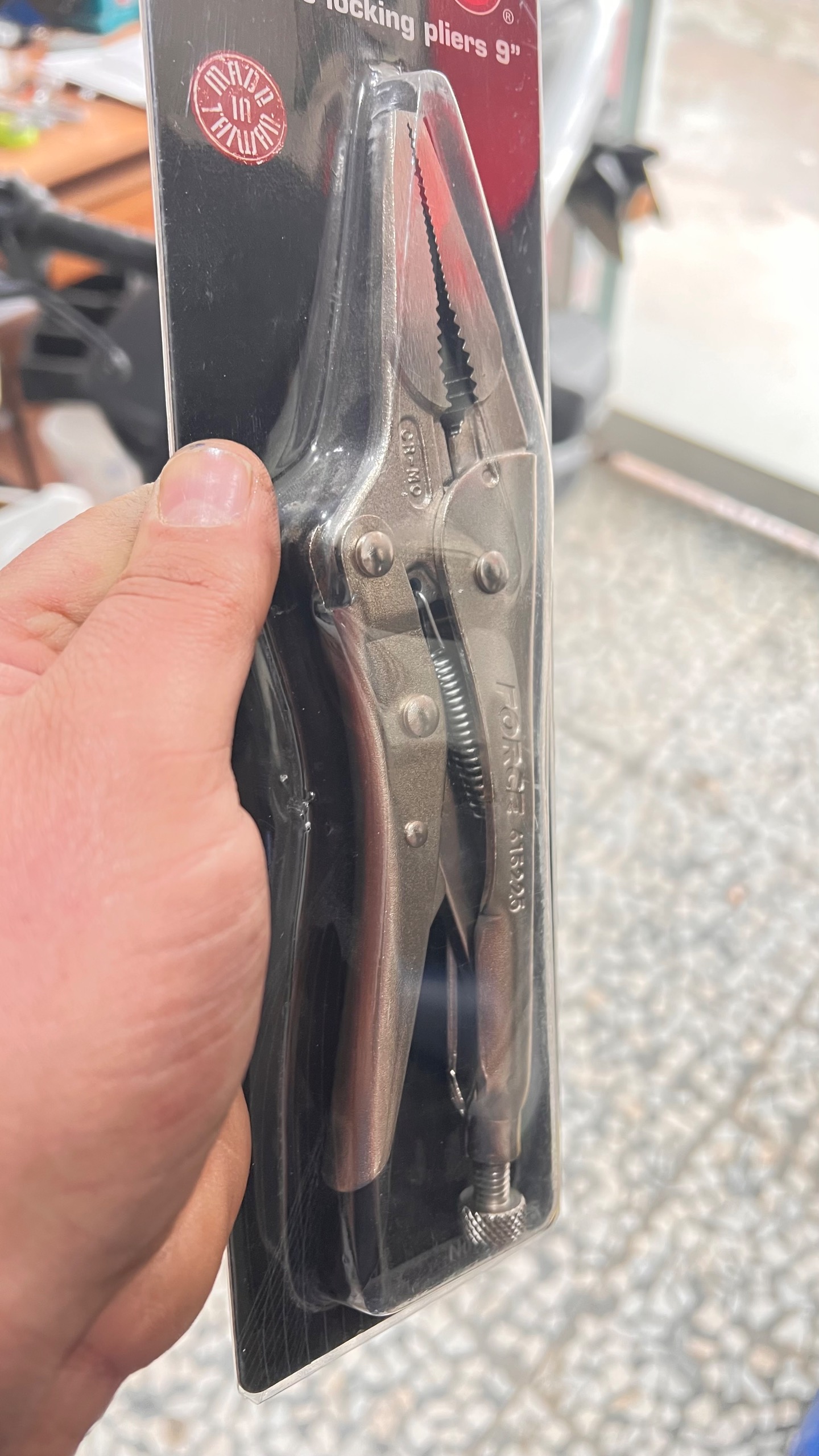 انبر قفلی کلاغی 9 اینچ فورس