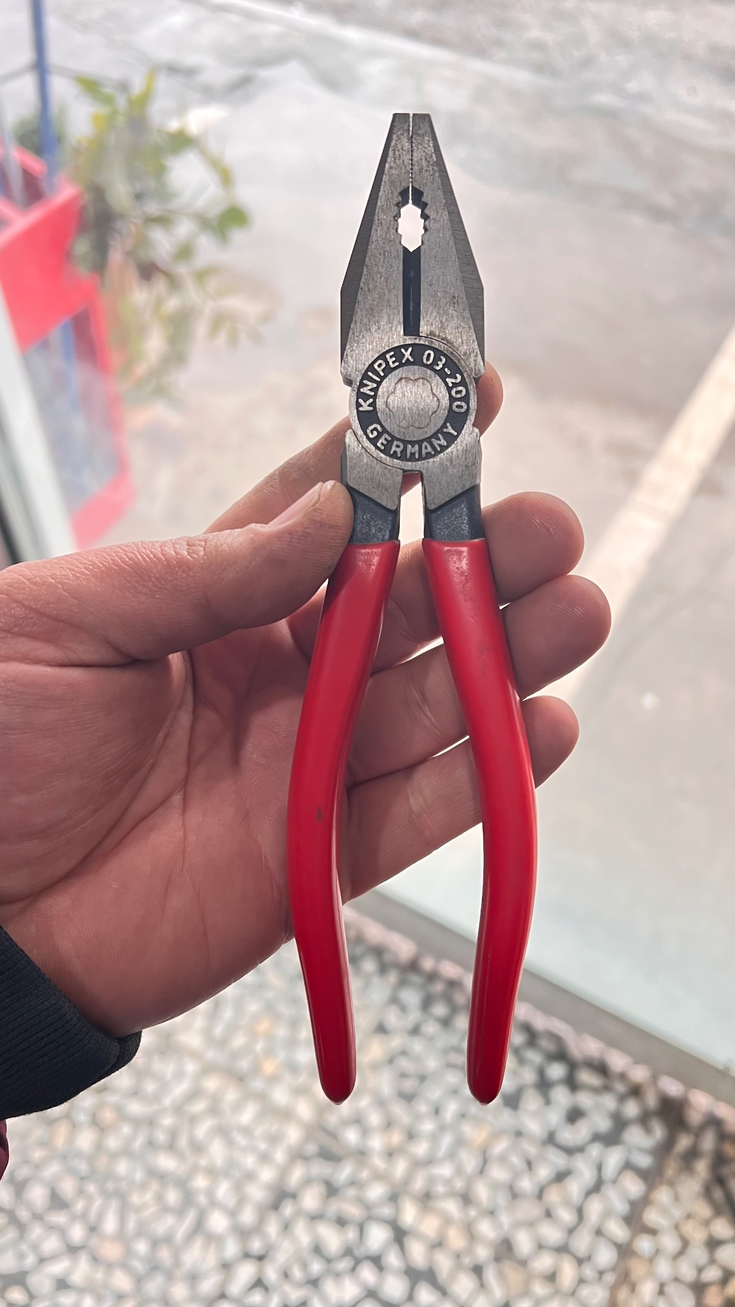 انبر دست 8 اینچی کنیپکس