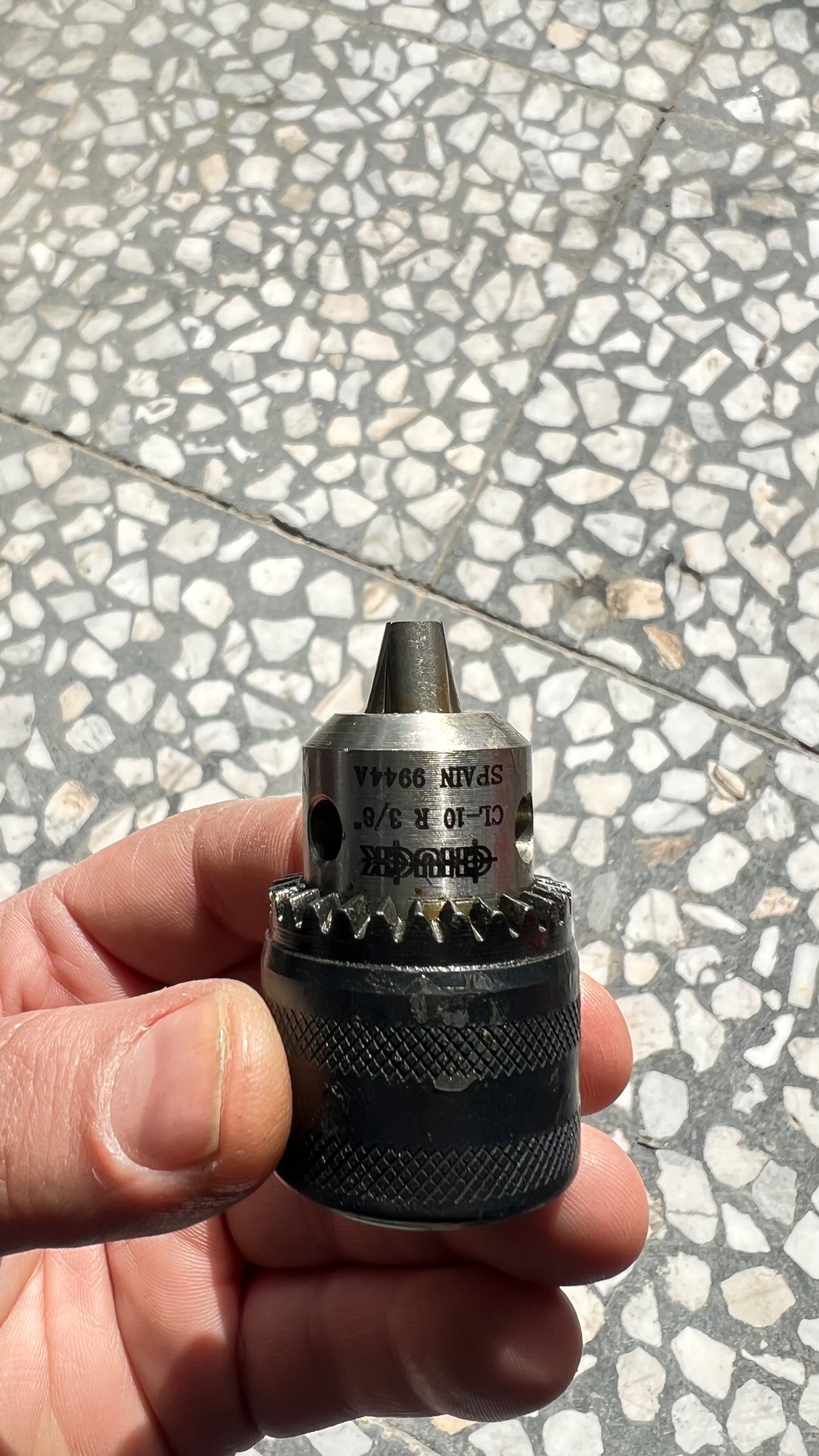 سه نظام از برند چاک اسپانیا