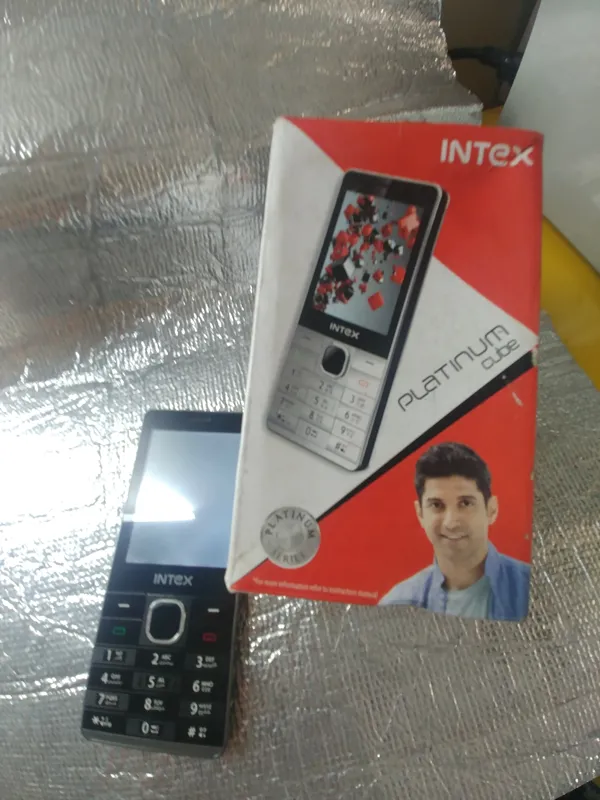 گوشی ساده intex