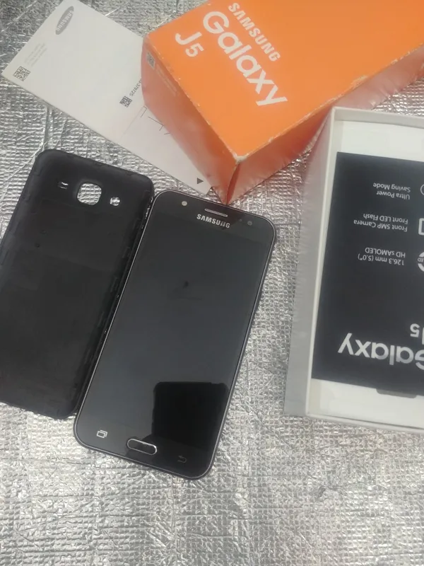 گوشی Samsung مدل j5