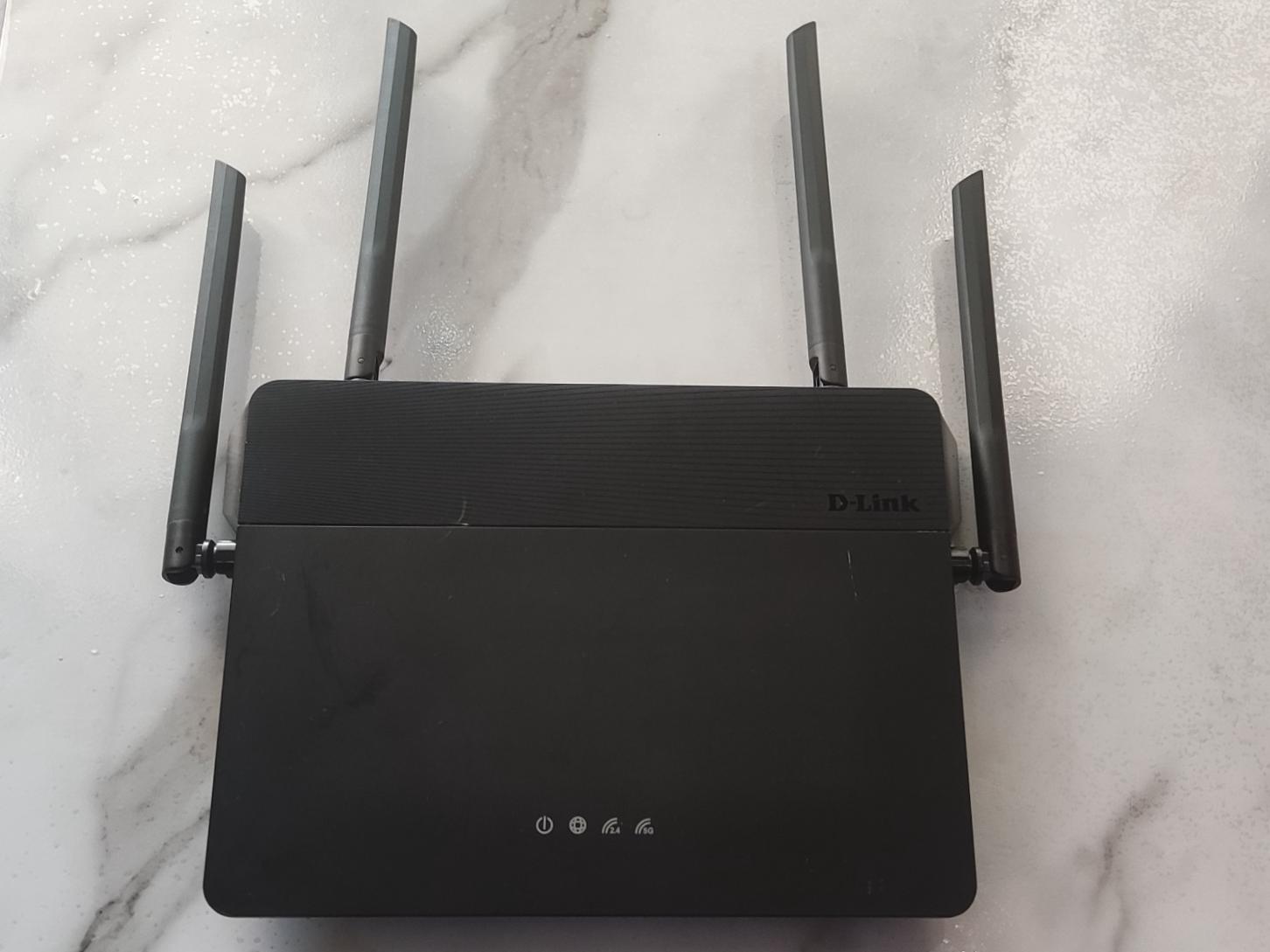 روتر دوبانده D-Link DIR-878