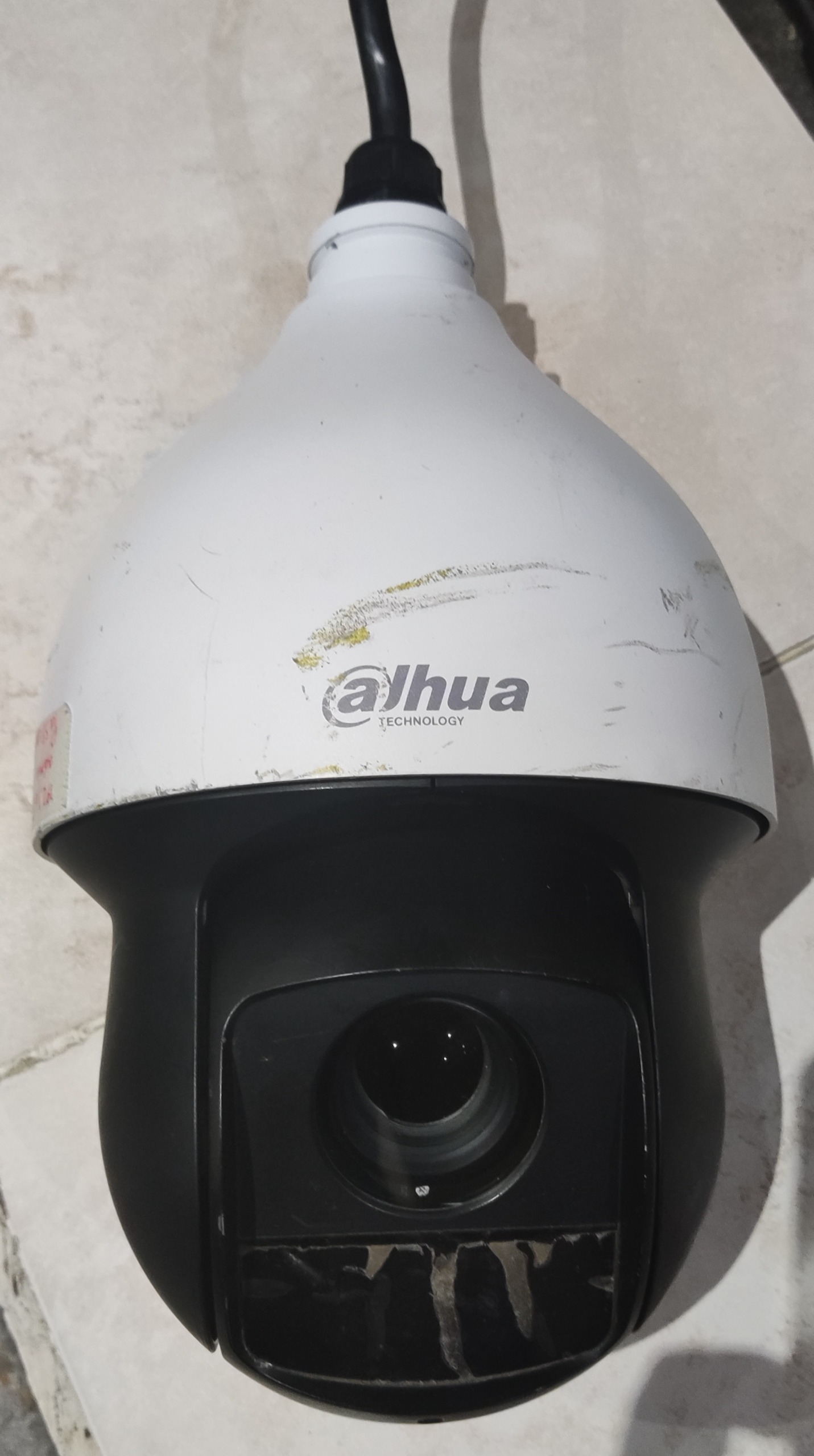 دوربین گردان ( PTZ ) داهوا