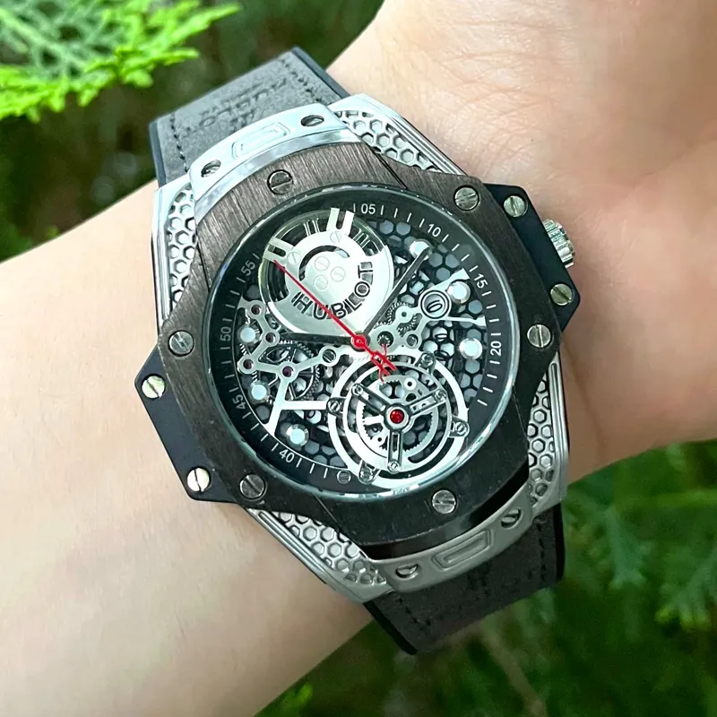 ساعت مچی اسپورت طرح کورنوگراف هوبلو Hublot