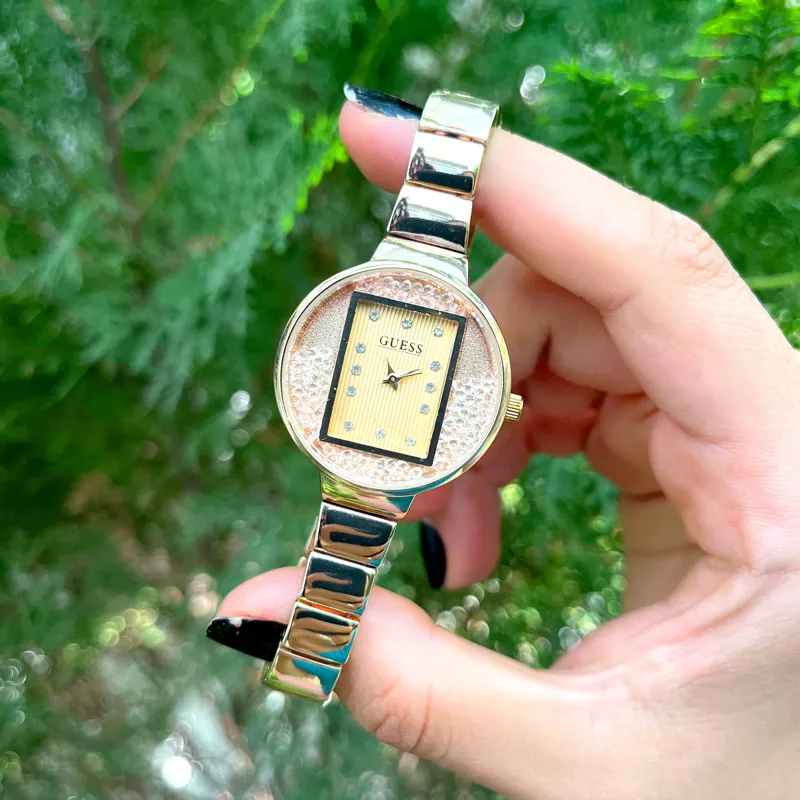 ساعت مچی دخترانه فلزی Guess