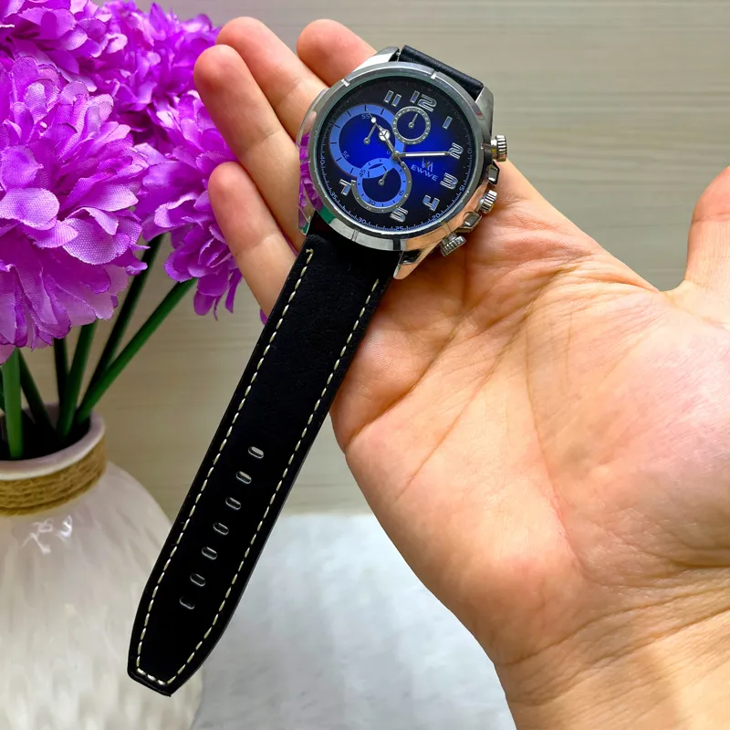 ساعت مچی اسپورت طرح کورنوگراف EWWE