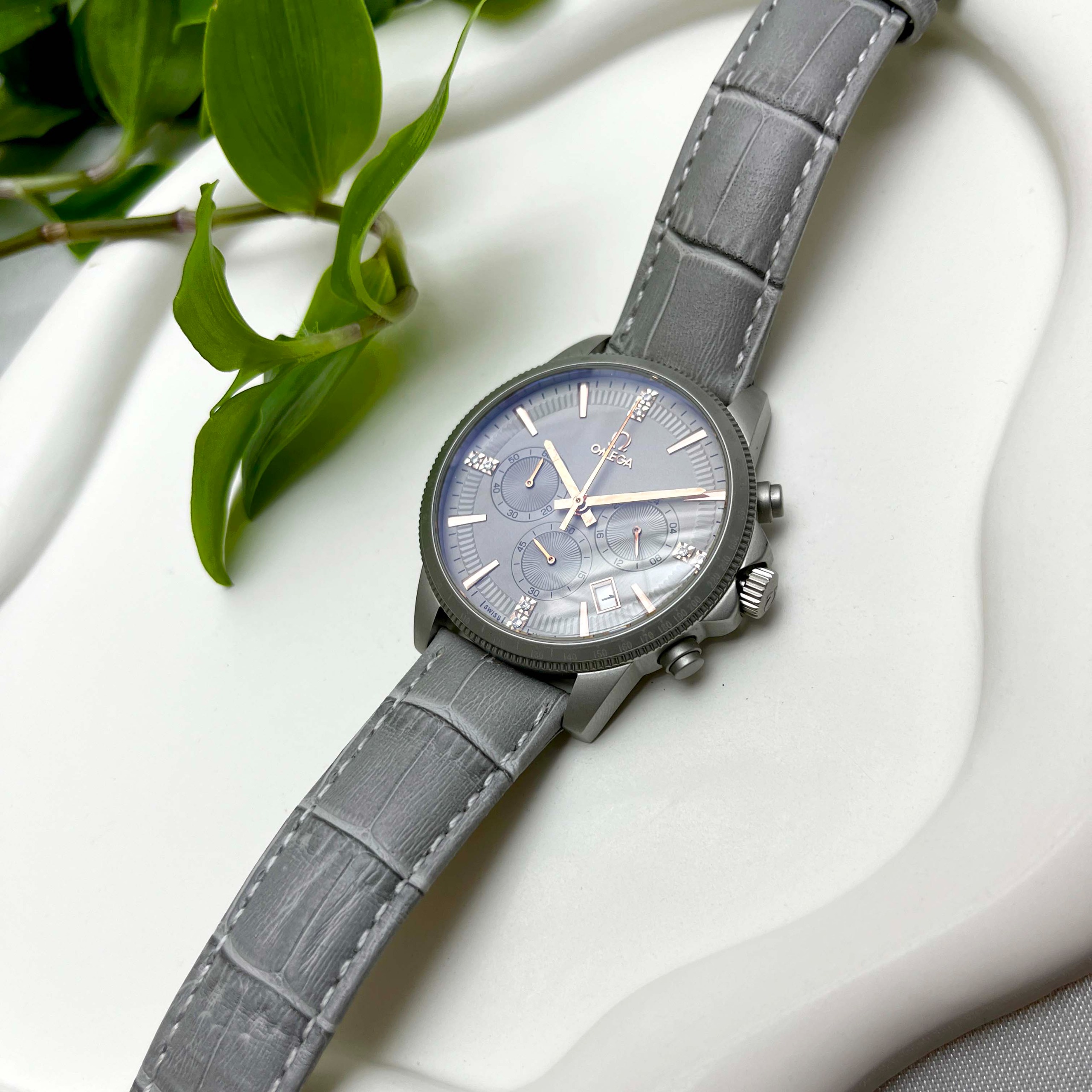 ساعت مچی امگا کرنوگراف Omega