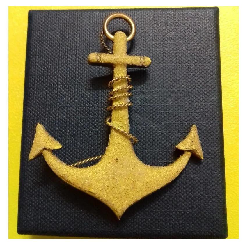 سنجاق سینه قدیمی لنگر