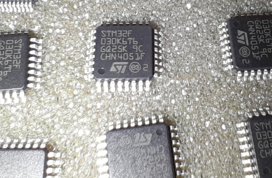 میکرو کنترلر STM32F030K6T6