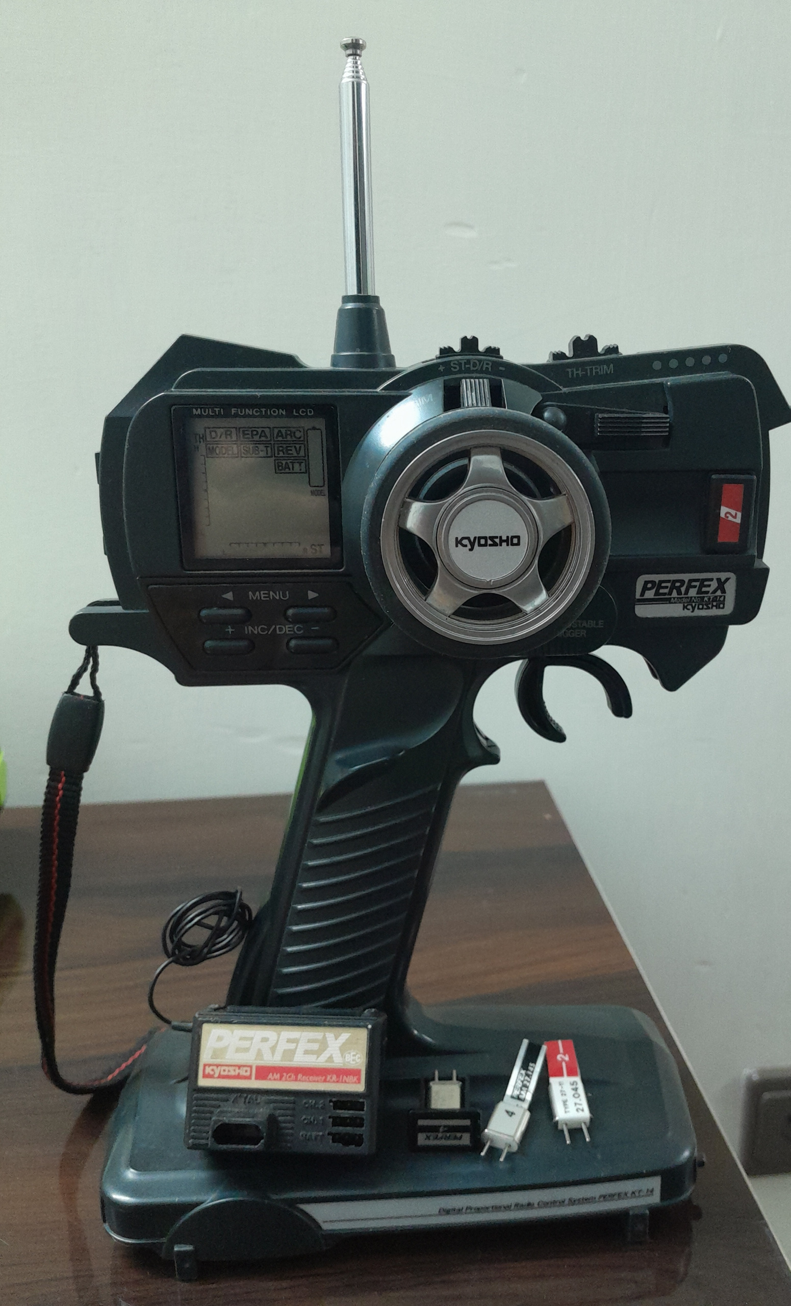کنترلر فرکانسی کیوشو (AM 27MHz) PERFEX KT-14
