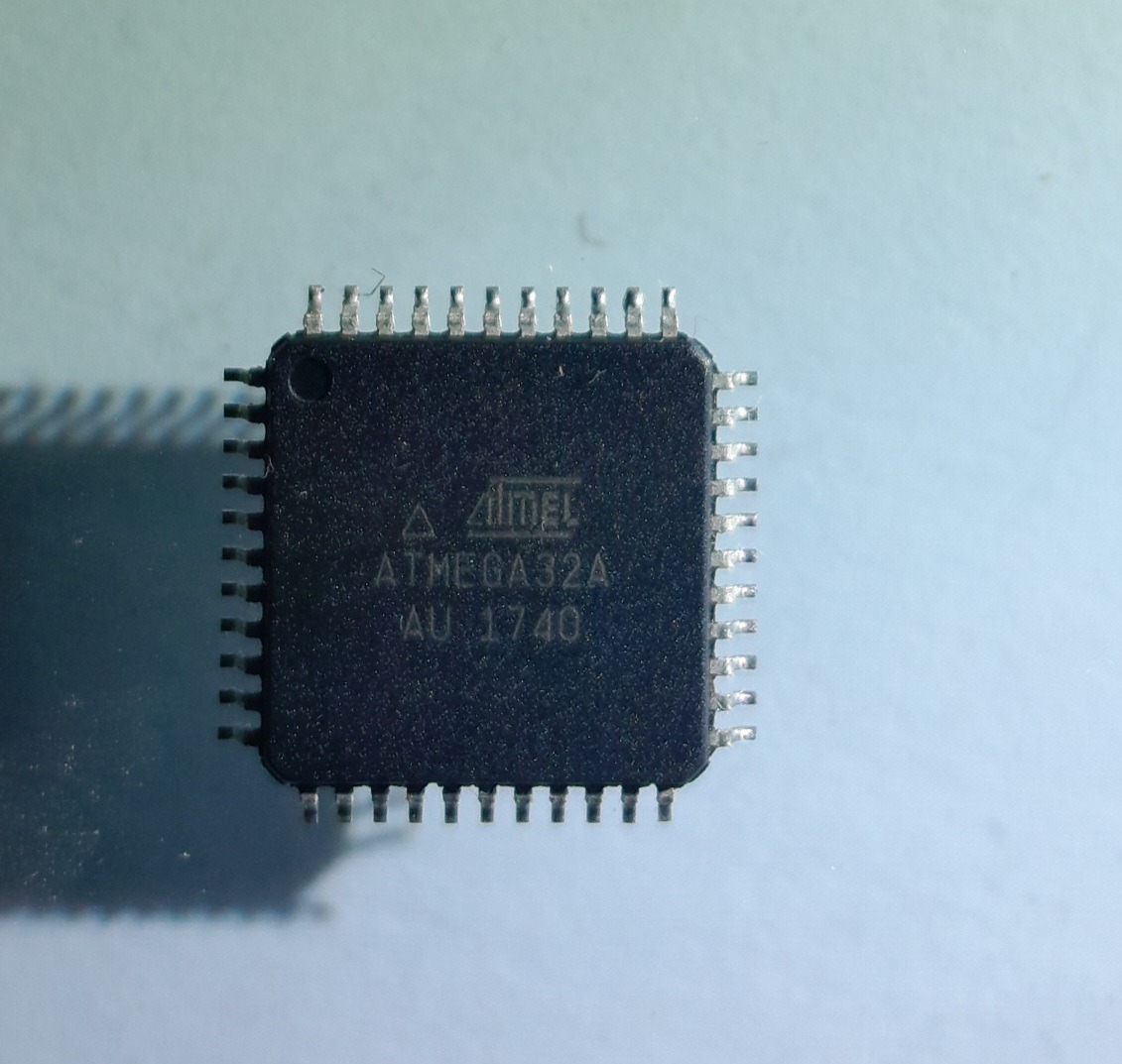 میکروکنترلر ATMEGA32A-AU (ریفر)
