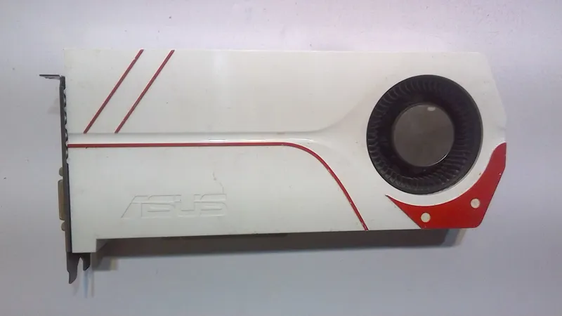کارت گرافیک 960