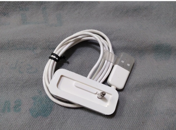 داکت شارژر موزیک پلیر اپل ipad shuffle 2