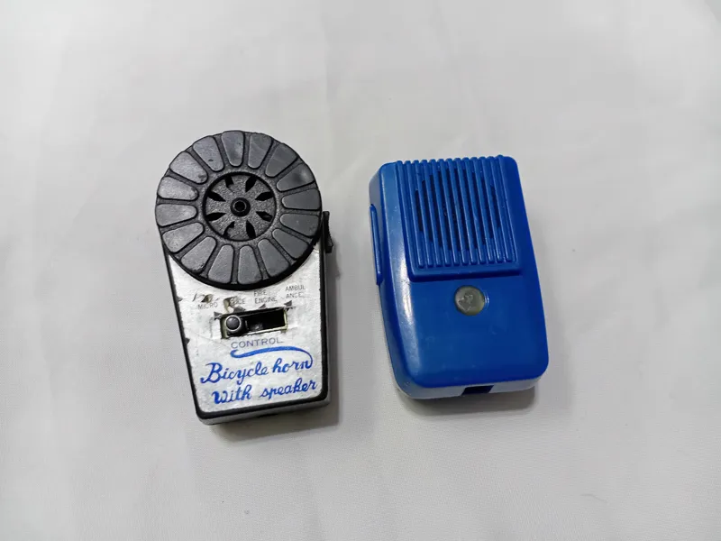 دو عدد میکروفون یدکی دهنی شیپوری بدون ضمانت