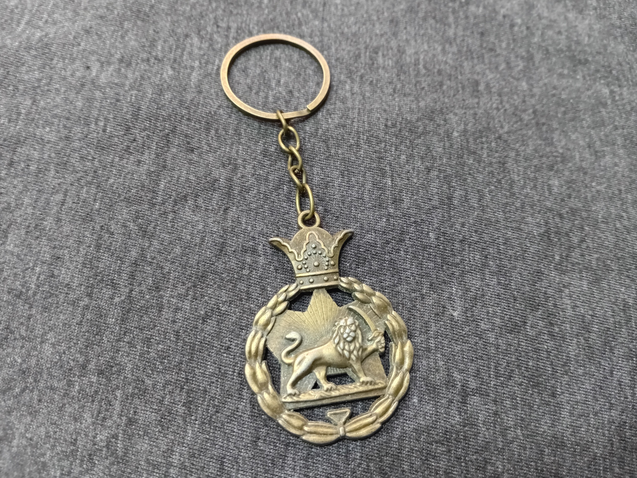 جاکلیدی فلزی شیر و خورشید