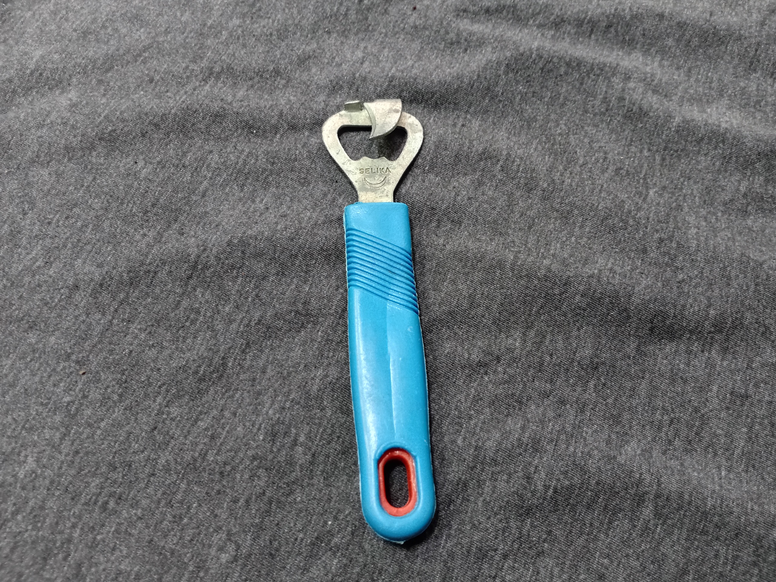 درب بازکن نوشابه قدیمی