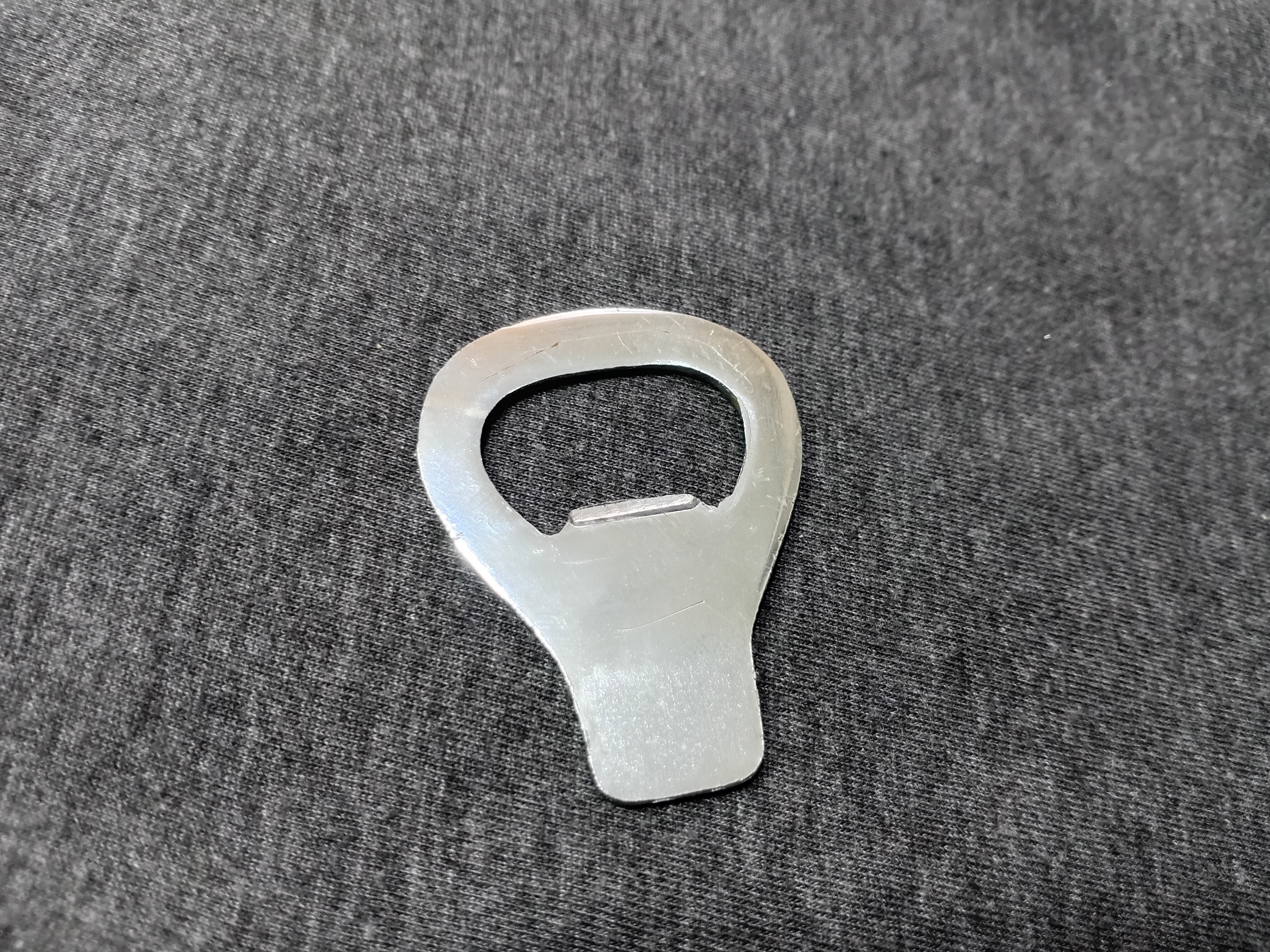 درب بازکن فلزی نوشابه