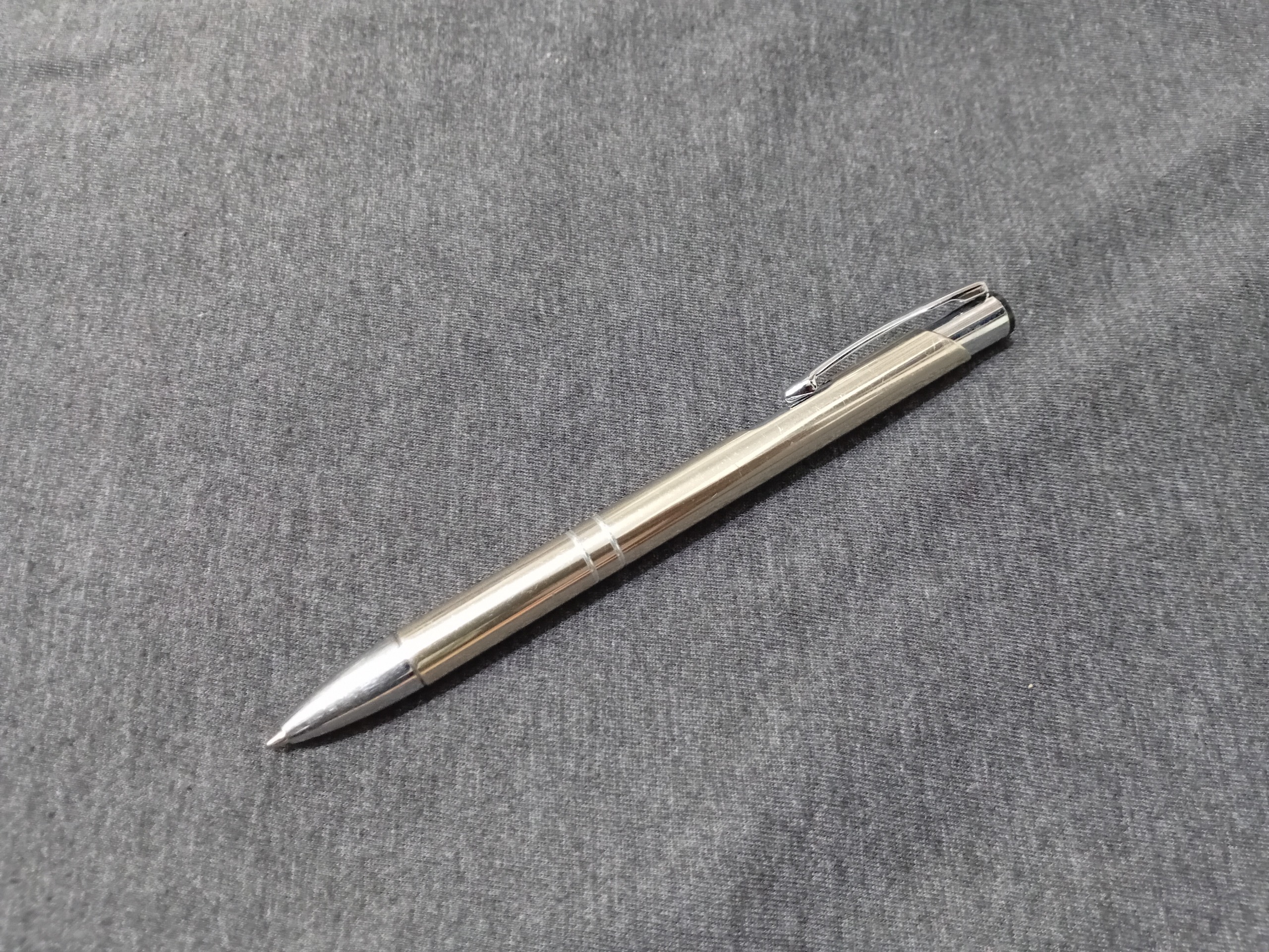 خودکار فلزی قدیمی جوهر خشک دکوری کمیاب