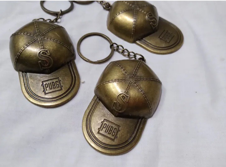 جاکلیدی فلزی برنزی طرح کلاه رپ