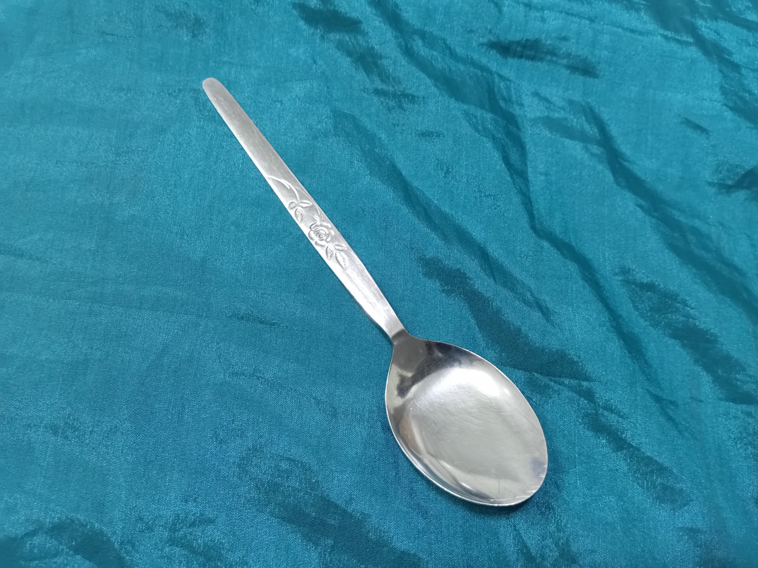 تک قاشق گل سرخی قدیمی کمیاب