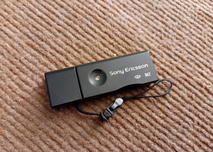 مبدل رم . رم ریدر اورجینال سونی رم M2