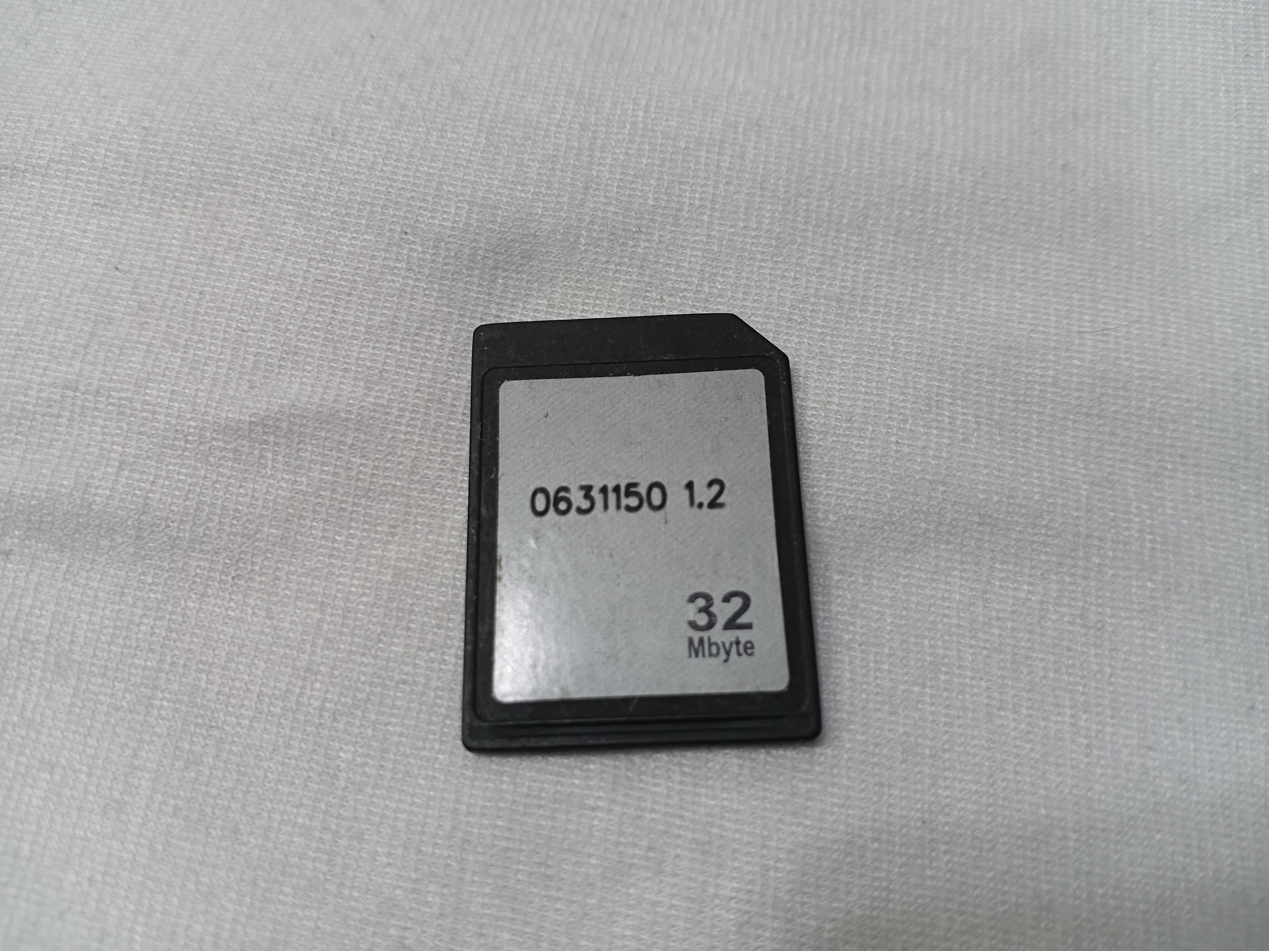 رم SD 32 MB کلکسیونی کمیاب