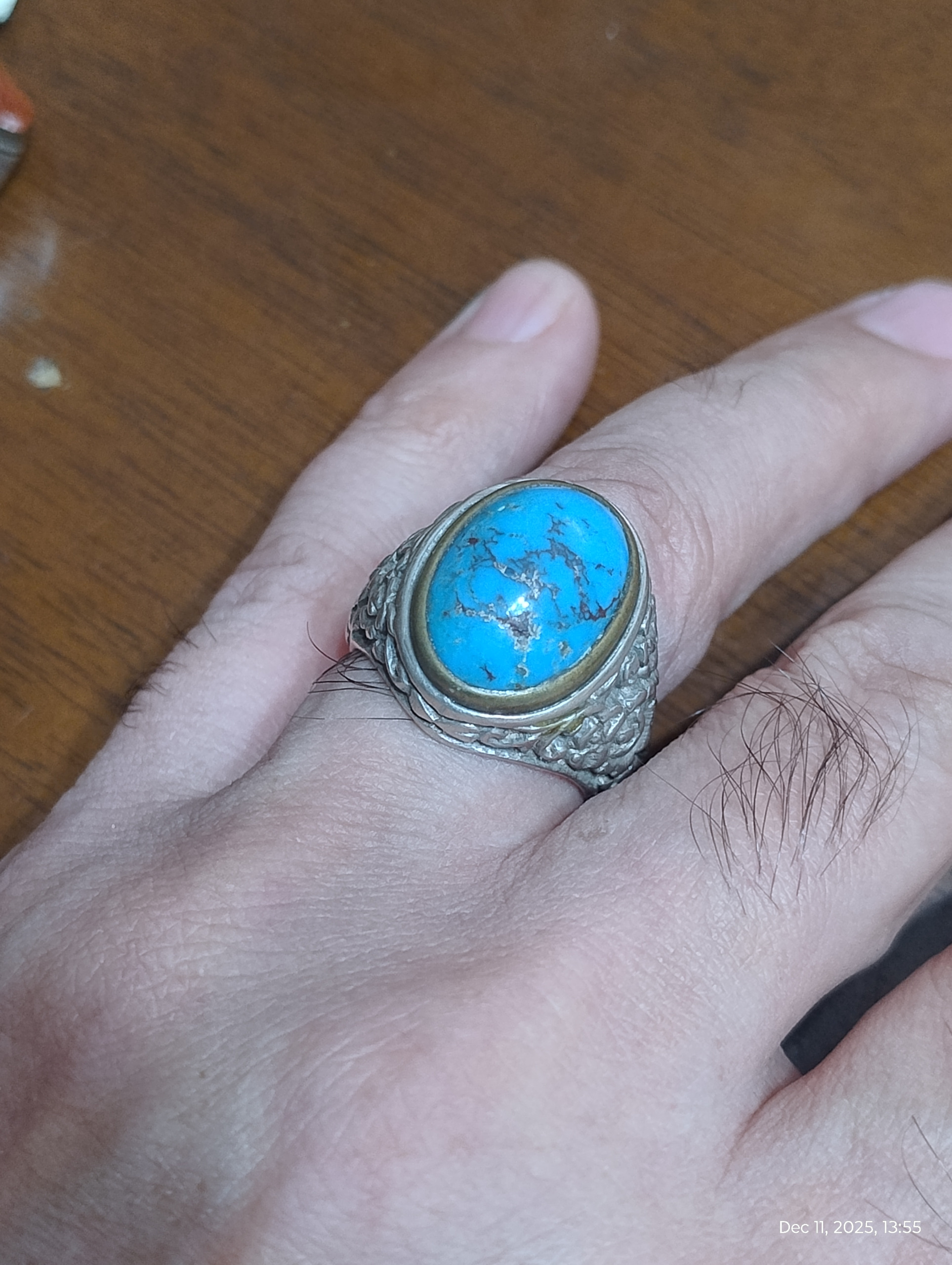 انگشتر فیروزه نیشابوری و رکاب قلم کهنه