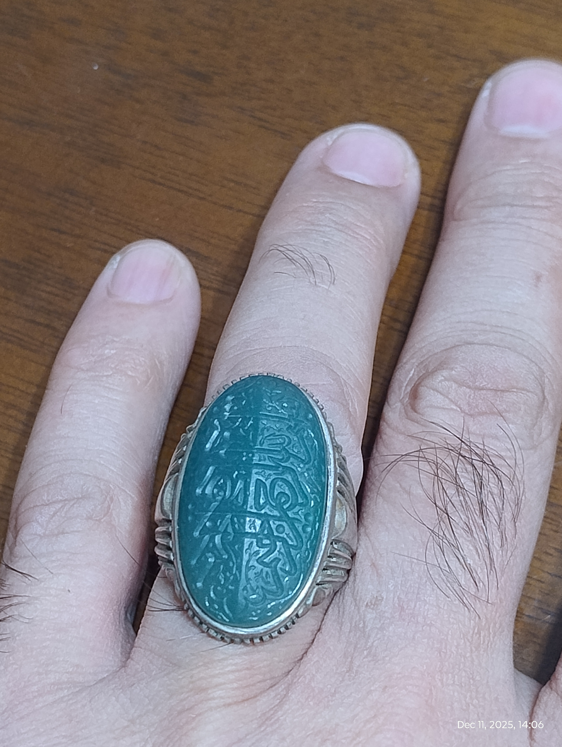 انگشترمهره عقیق سبز خطی