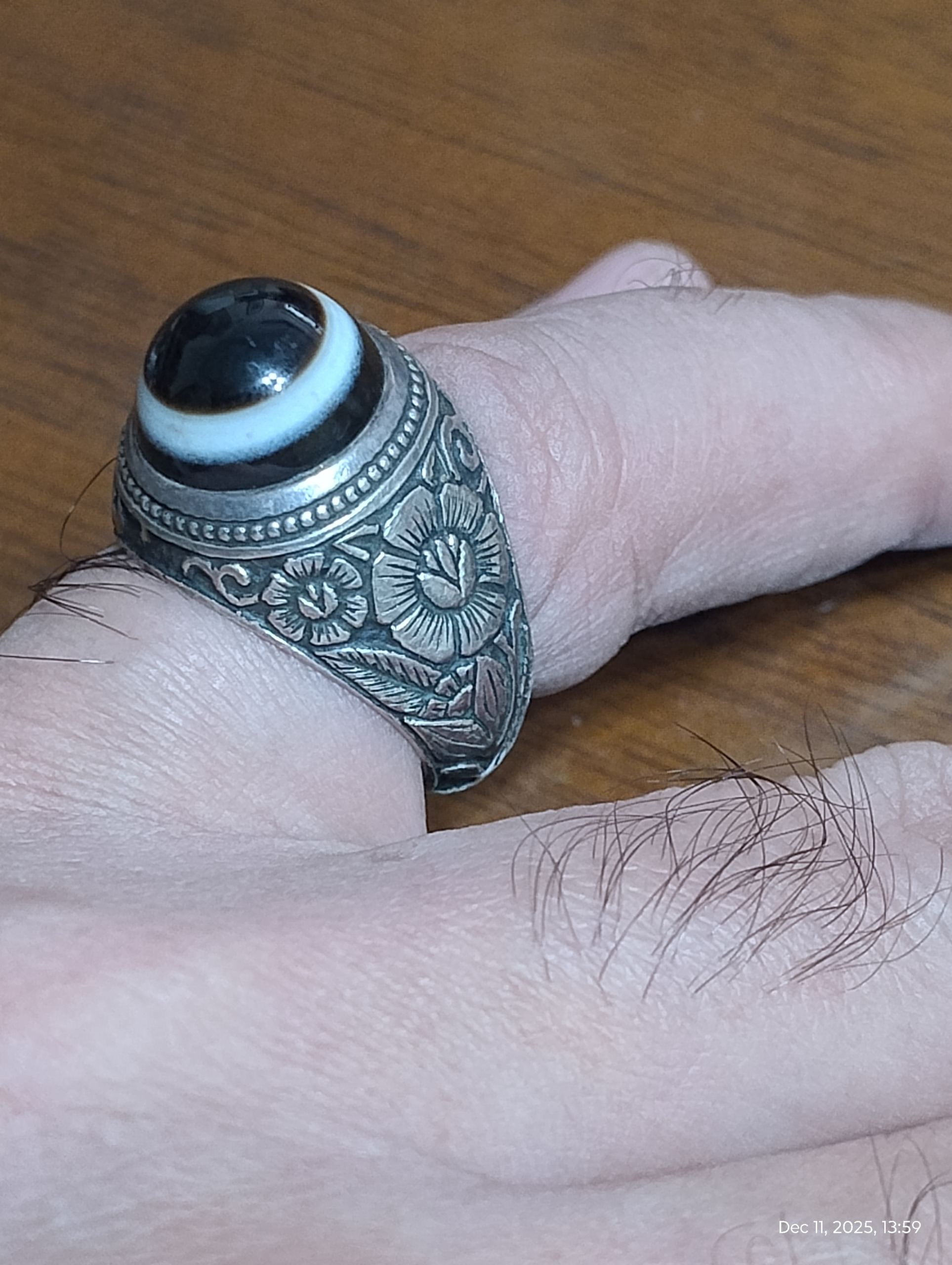 انگشتر دستساز قلم زنی اعلا