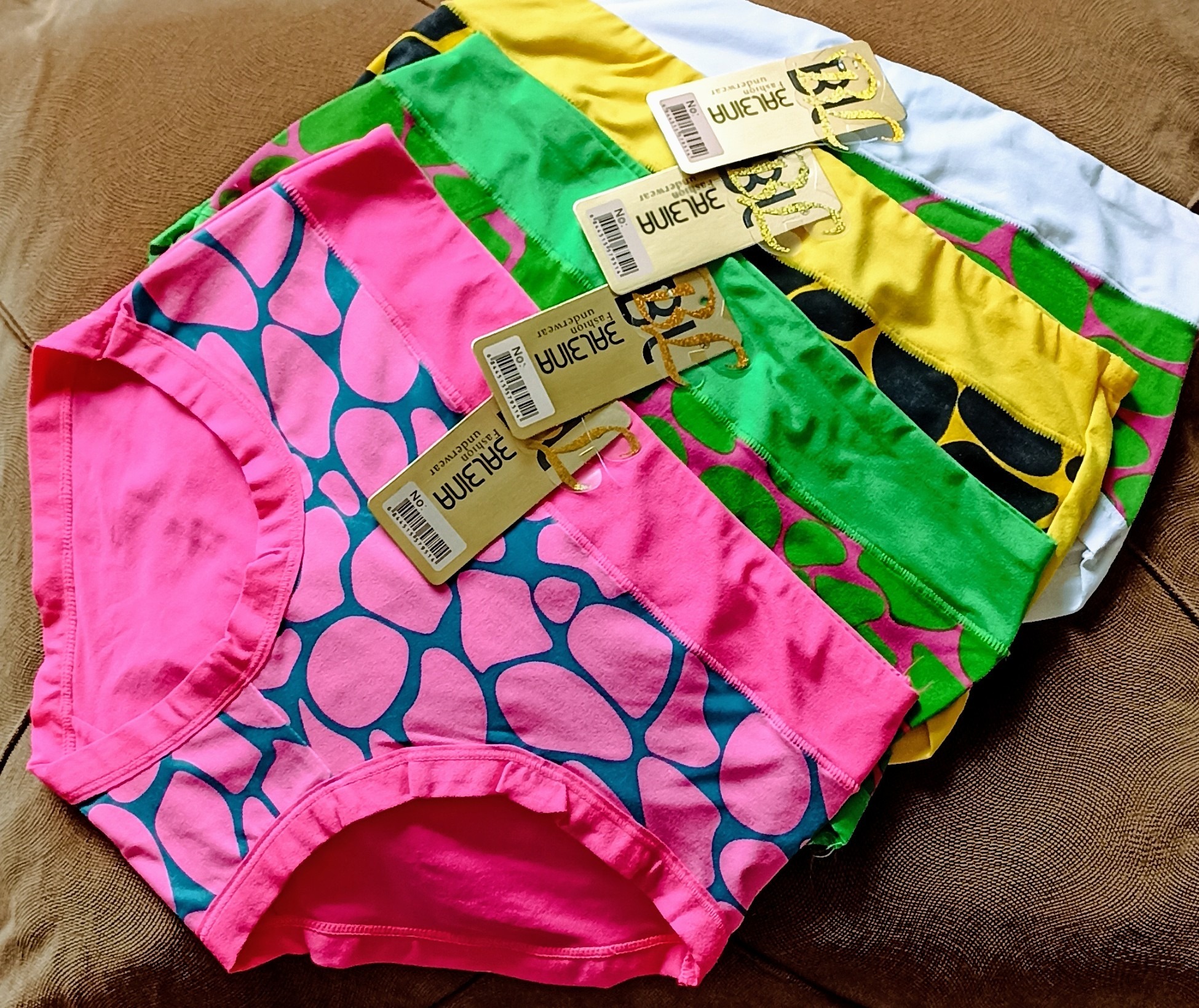 4 عدد شرت خارجی اصل